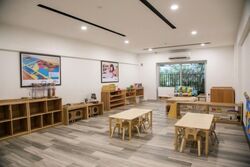 Crystal Court (D10), Retail #591799021
